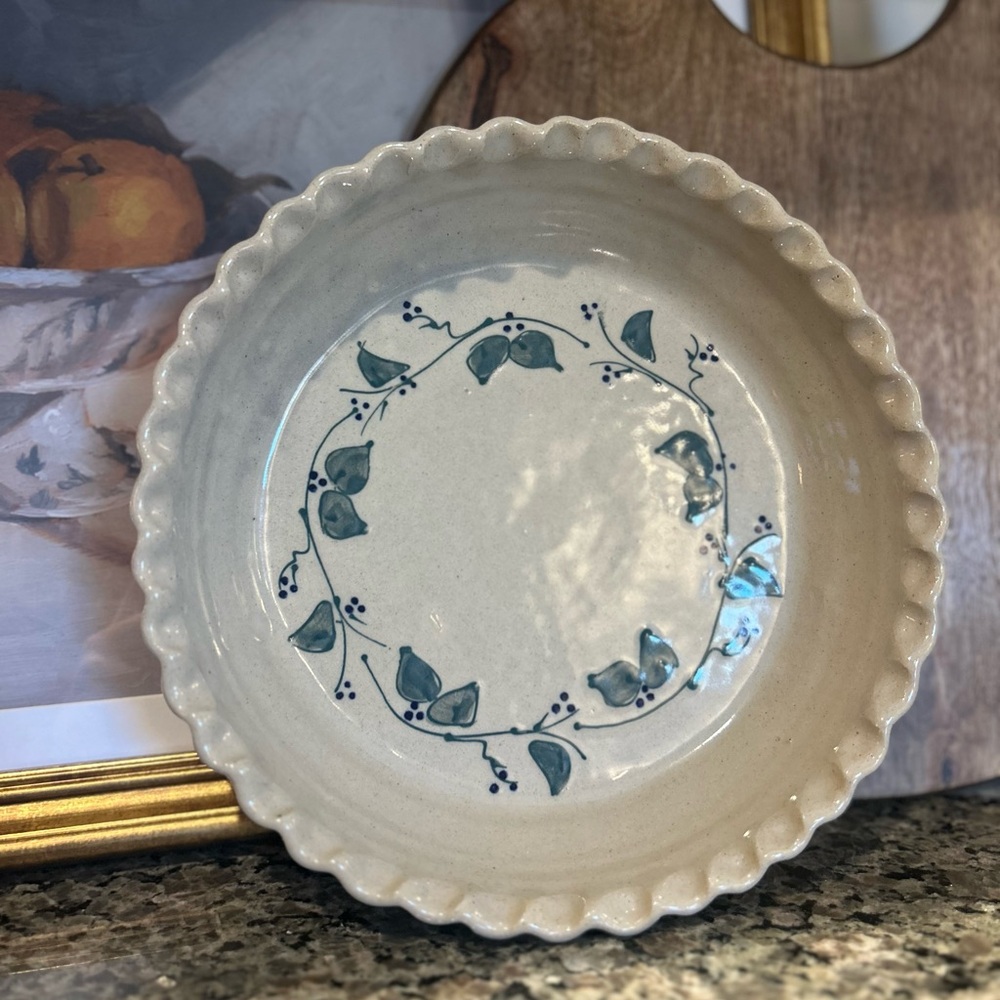 Vintage Scalloped Great Bay Pottery Stoneware Pie Dish